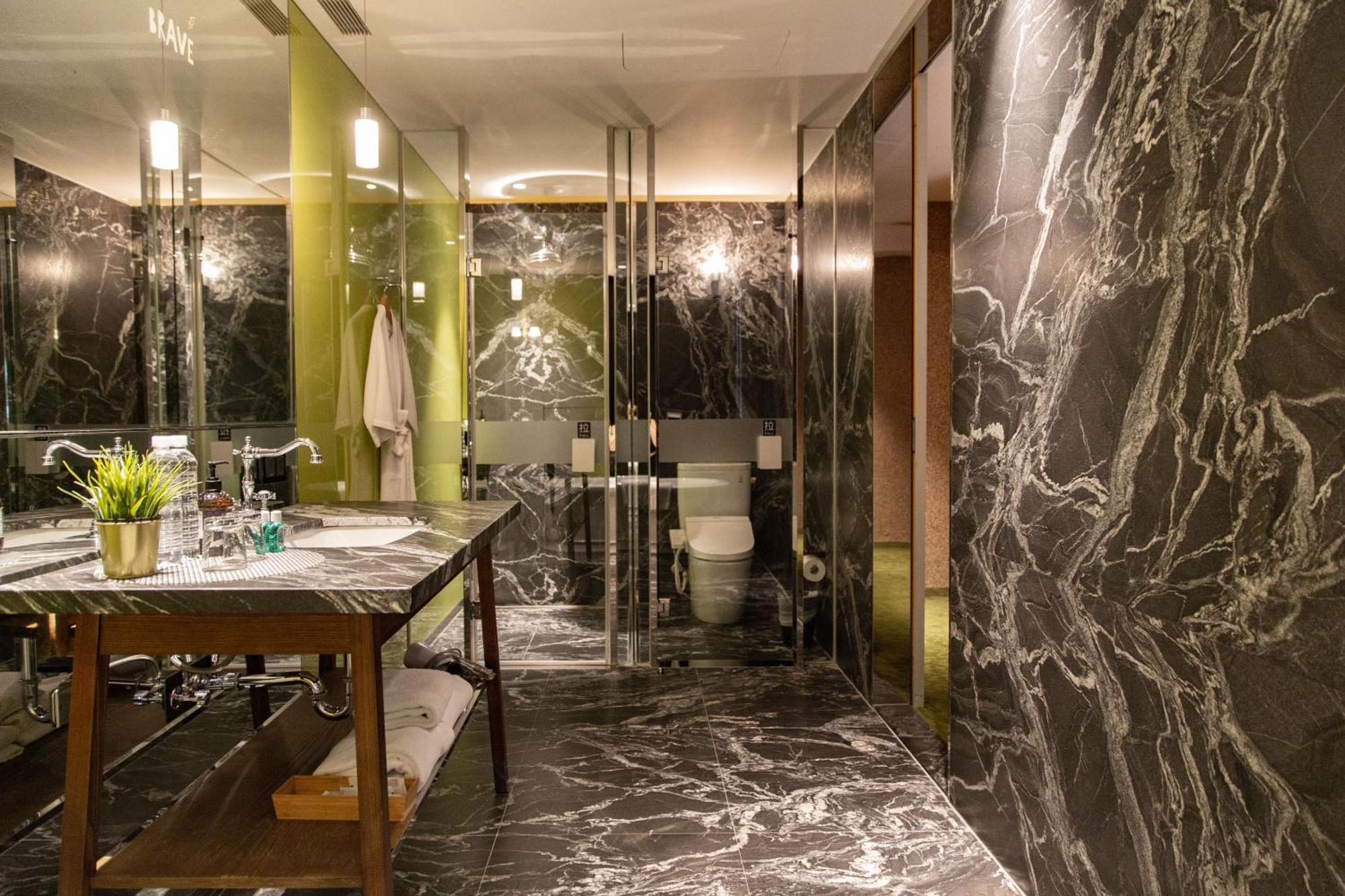 Inhouse Hotel Grand Taichung Exterior photo