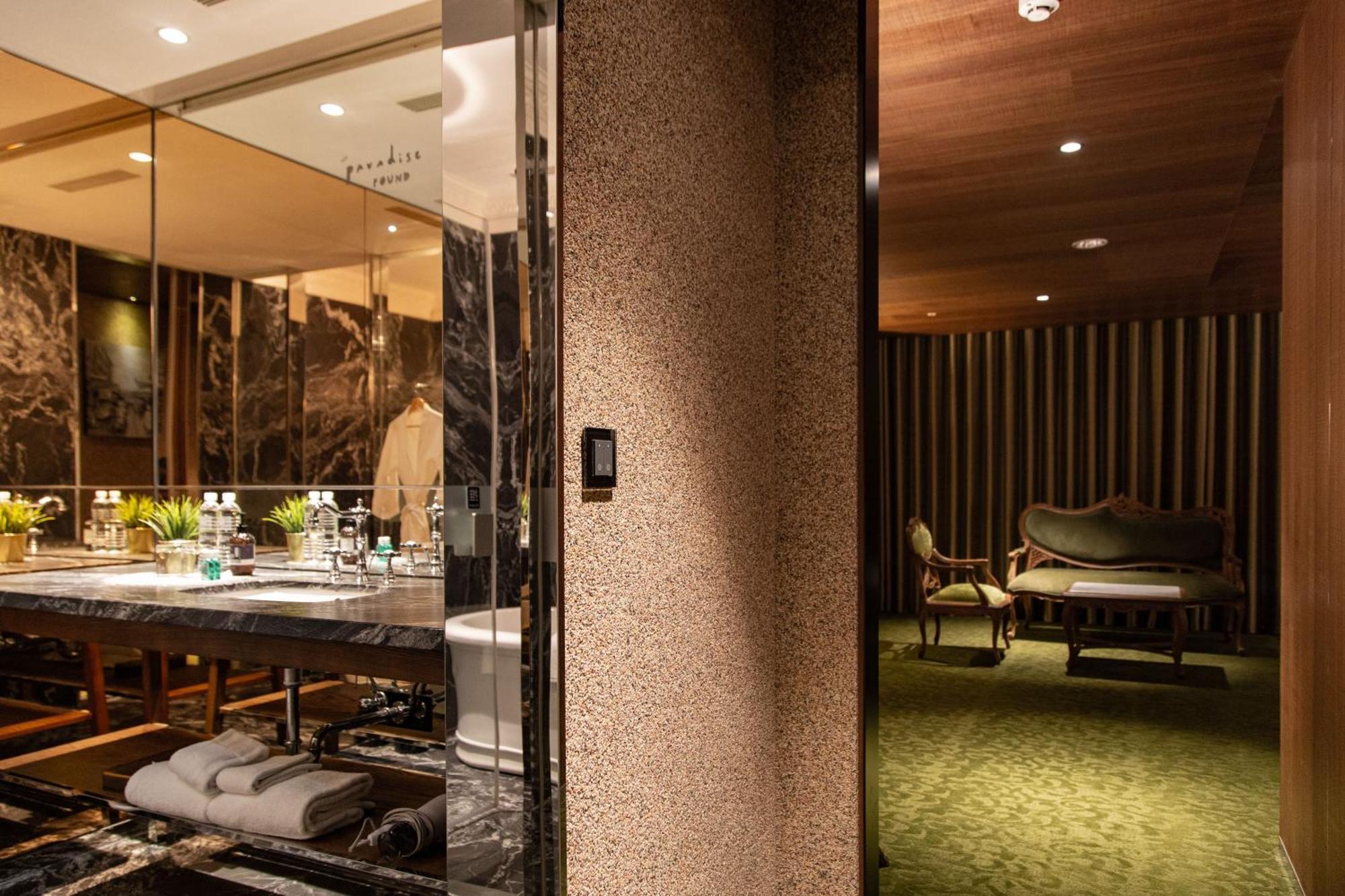 Inhouse Hotel Grand Taichung Exterior photo