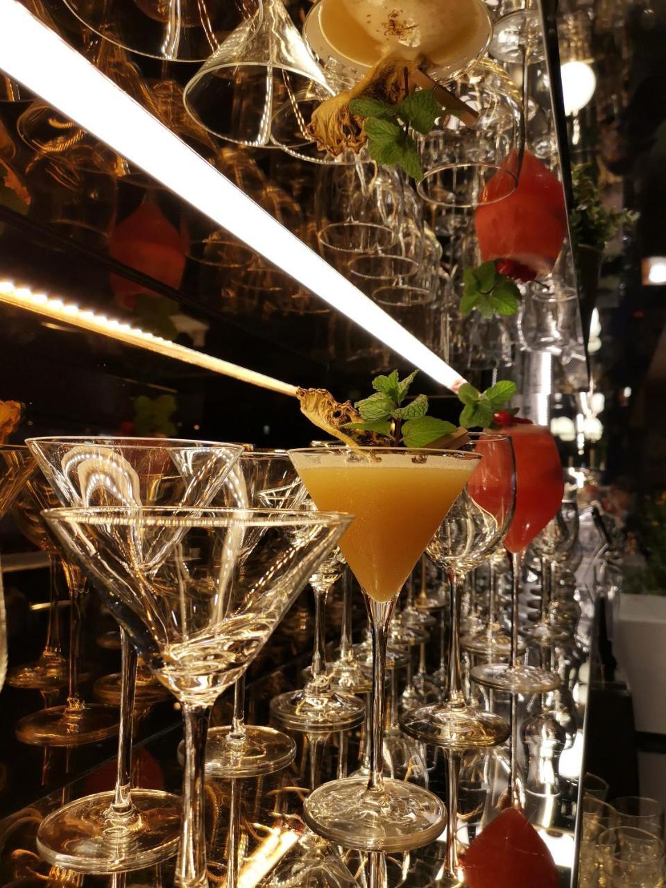 Inhouse Hotel Grand Taichung Exterior photo